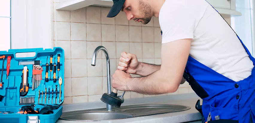 Emergency Plumber in Forney