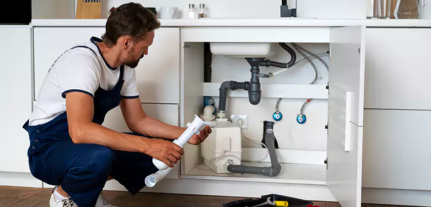 Plumbers for Frozen Pipes in Forney